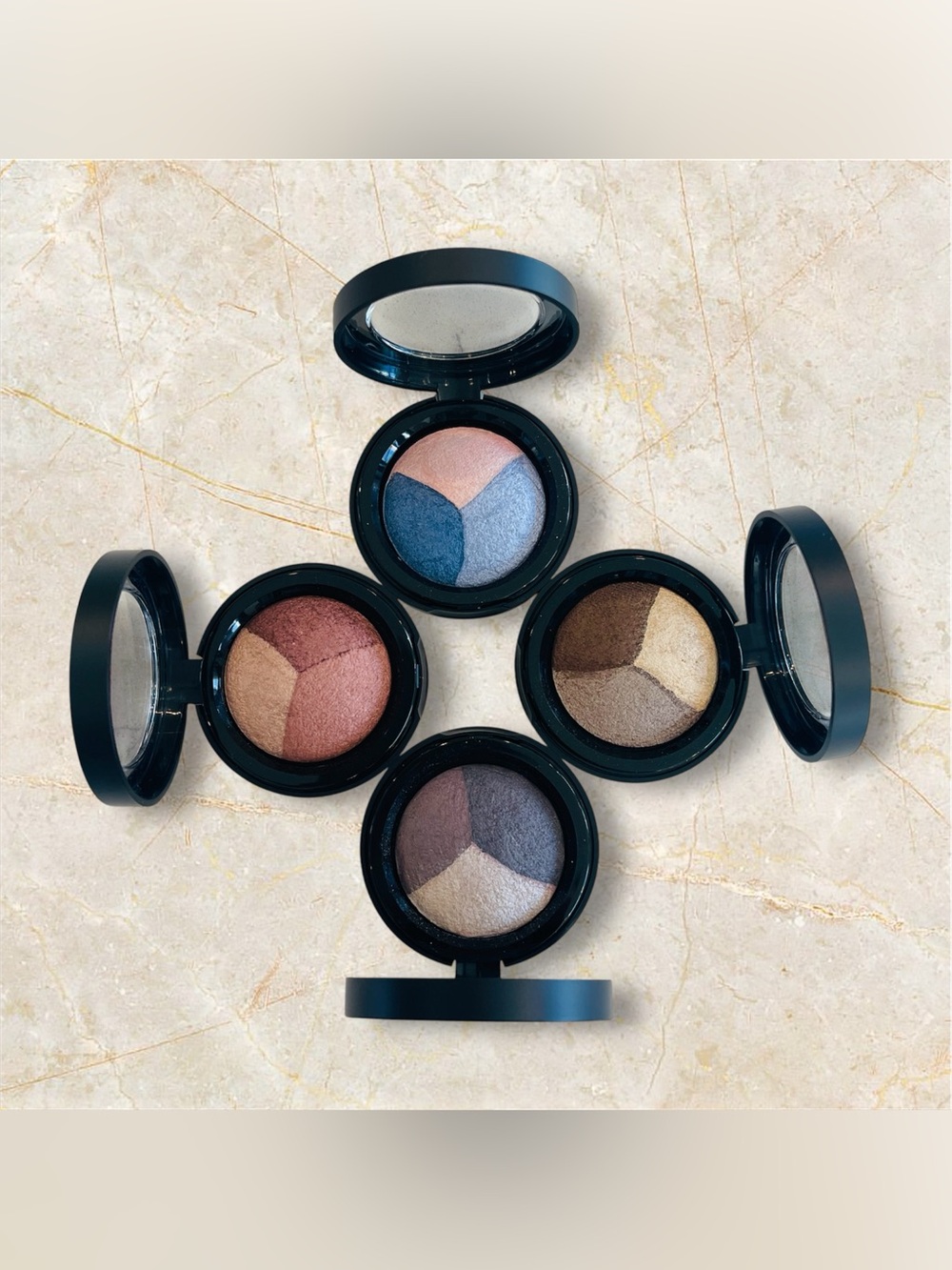 Mineral Eyeshadow Baked Trio- Perfect Travel Compact ✨